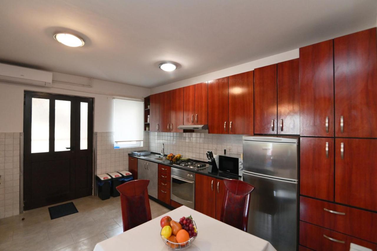 Antonio Apartments リエカ エクステリア 写真